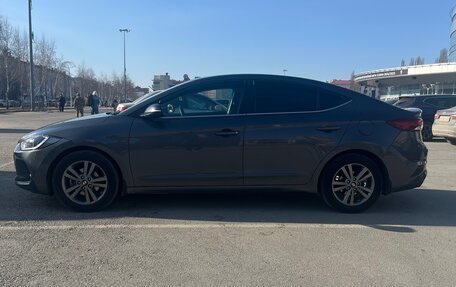 Hyundai Elantra VI рестайлинг, 2016 год, 1 550 000 рублей, 4 фотография
