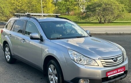 Subaru Outback IV рестайлинг, 2012 год, 1 300 000 рублей, 2 фотография