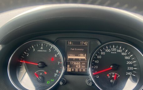 Nissan Qashqai, 2010 год, 1 100 000 рублей, 2 фотография