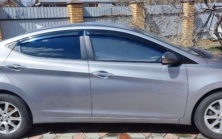 Hyundai Avante, 2011 год, 880 000 рублей, 4 фотография
