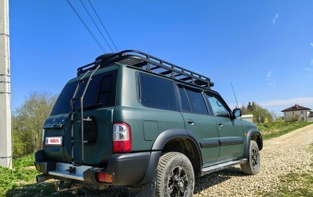 Nissan Patrol, 2002 год, 2 200 000 рублей, 5 фотография