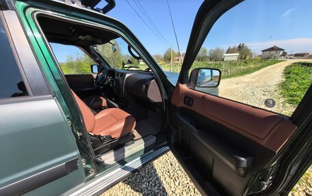 Nissan Patrol, 2002 год, 2 200 000 рублей, 32 фотография