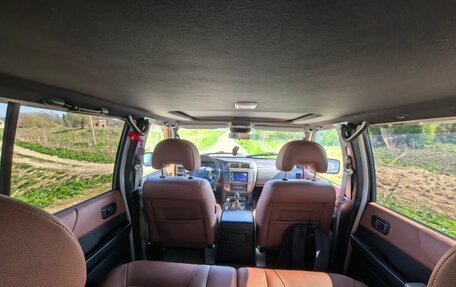 Nissan Patrol, 2002 год, 2 200 000 рублей, 35 фотография