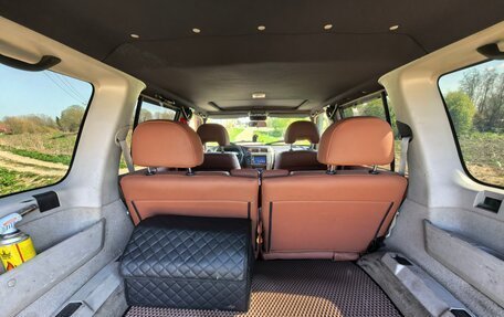 Nissan Patrol, 2002 год, 2 200 000 рублей, 28 фотография