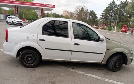 Renault Logan I, 2011 год, 350 000 рублей, 2 фотография