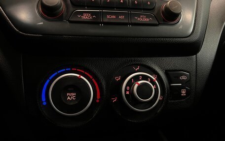 KIA Rio III рестайлинг, 2012 год, 865 000 рублей, 15 фотография