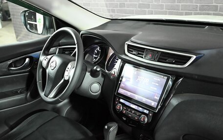 Nissan X-Trail, 2017 год, 2 100 000 рублей, 17 фотография