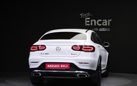 Mercedes-Benz GLC Coupe, 2021 год, 3 843 000 рублей, 4 фотография