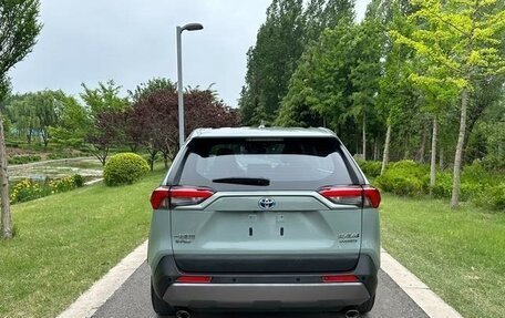 Toyota RAV4, 2022 год, 2 620 000 рублей, 4 фотография