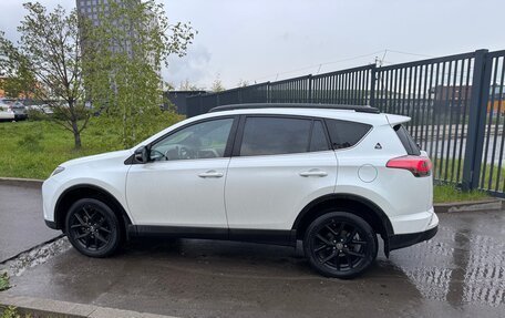 Toyota RAV4, 2018 год, 2 900 000 рублей, 3 фотография