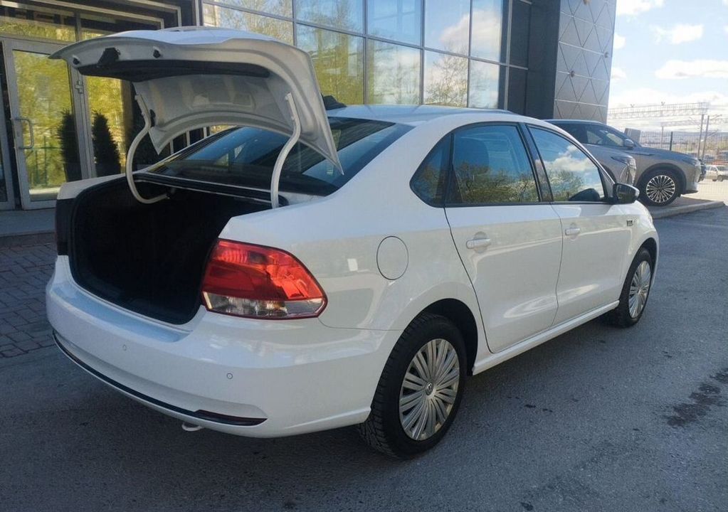 Volkswagen Polo, 2018 год, 1 175 000 рублей, 9 фотография