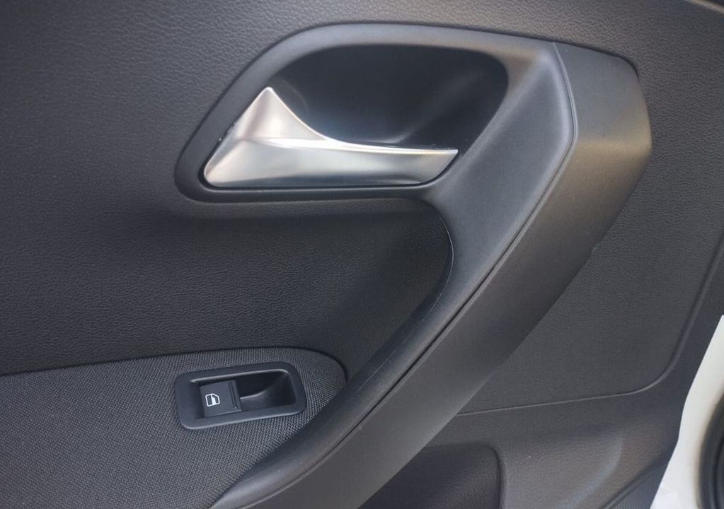 Volkswagen Polo, 2018 год, 1 175 000 рублей, 16 фотография