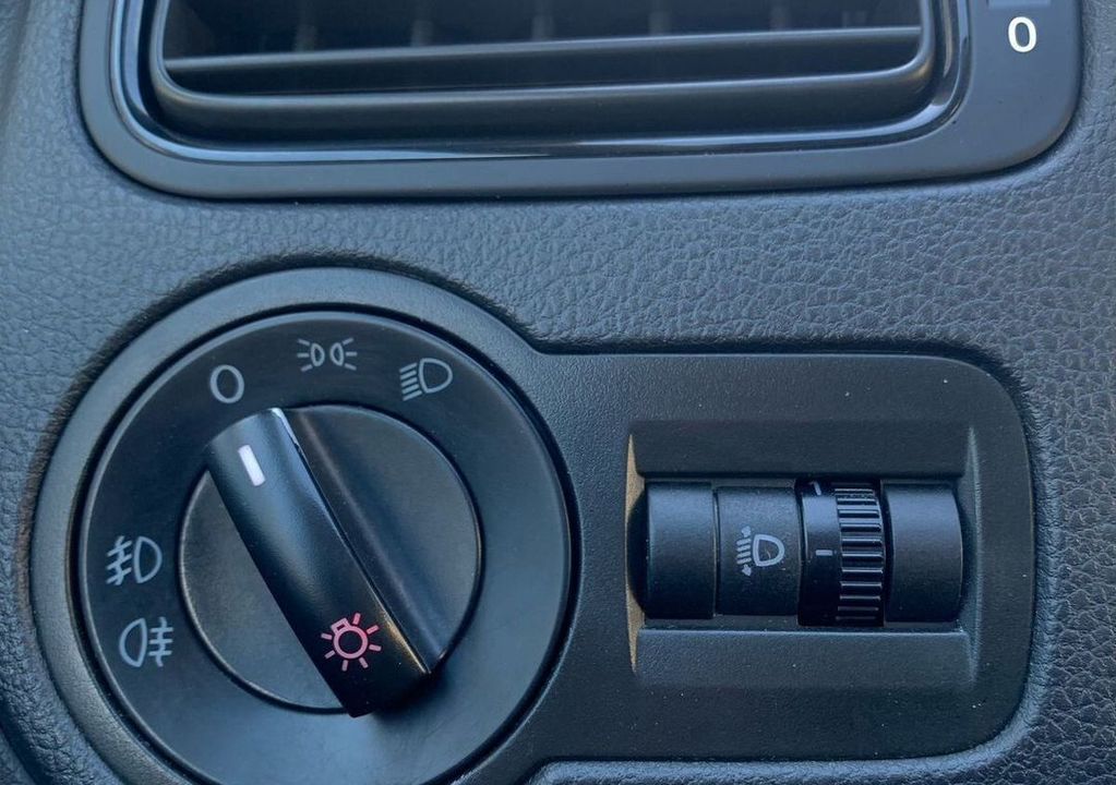Volkswagen Polo, 2018 год, 1 175 000 рублей, 20 фотография