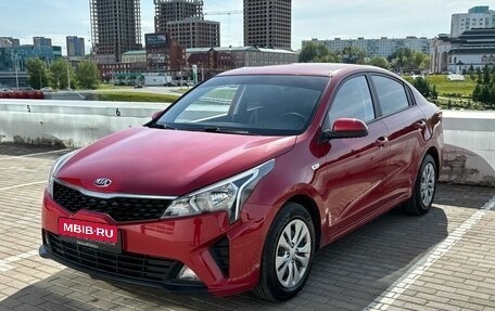KIA Rio IV, 2020 год, 1 520 000 рублей, 1 фотография