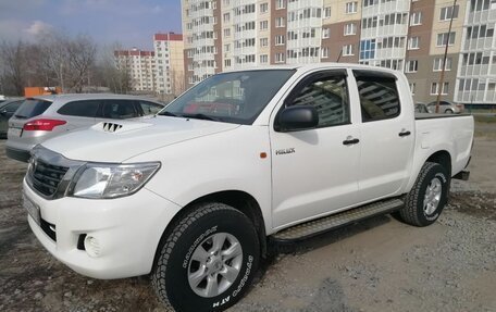 Toyota Hilux VII, 2012 год, 2 590 000 рублей, 4 фотография