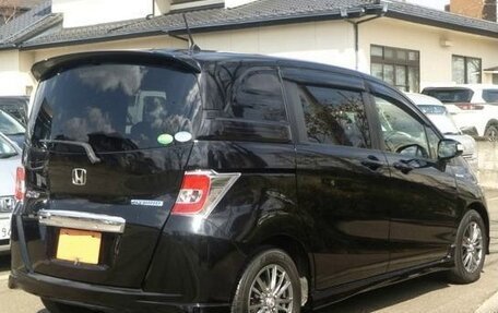 Honda Freed I, 2016 год, 798 000 рублей, 4 фотография