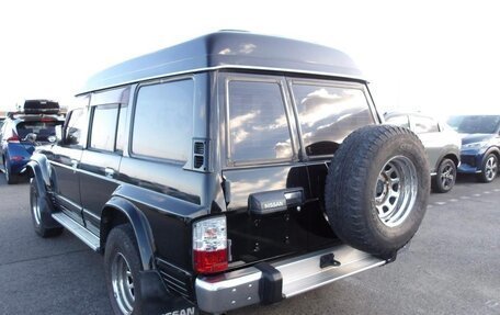 Nissan Safari IV, 1992 год, 1 700 000 рублей, 4 фотография