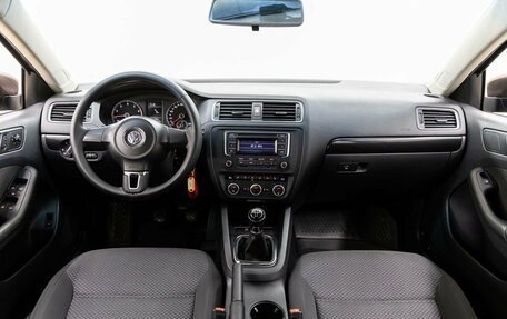 Volkswagen Jetta VI, 2014 год, 948 000 рублей, 13 фотография