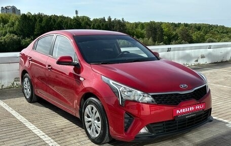 KIA Rio IV, 2020 год, 1 520 000 рублей, 3 фотография