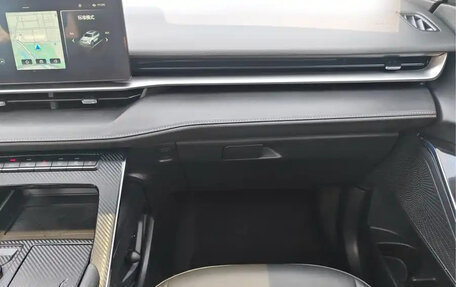 Haval H6, 2022 год, 1 300 000 рублей, 16 фотография