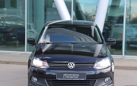 Volkswagen Polo VI (EU Market), 2013 год, 749 000 рублей, 2 фотография