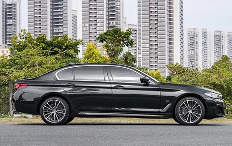 BMW 5 серия, 2022 год, 4 265 000 рублей, 6 фотография