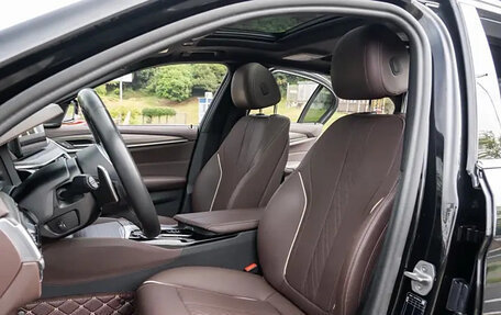 BMW 5 серия, 2022 год, 4 265 000 рублей, 13 фотография