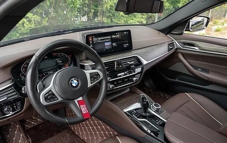 BMW 5 серия, 2022 год, 4 265 000 рублей, 10 фотография