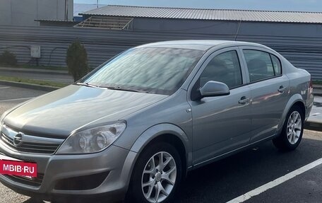 Opel Astra H, 2011 год, 750 000 рублей, 7 фотография