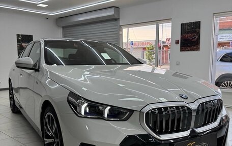 BMW 5 серия, 2024 год, 9 170 000 рублей, 3 фотография