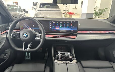 BMW 5 серия, 2024 год, 9 170 000 рублей, 7 фотография