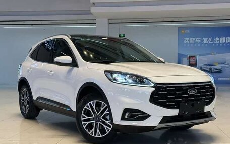 Ford Escape, 2021 год, 2 024 000 рублей, 3 фотография