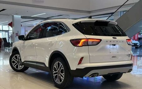 Ford Escape, 2021 год, 2 024 000 рублей, 4 фотография