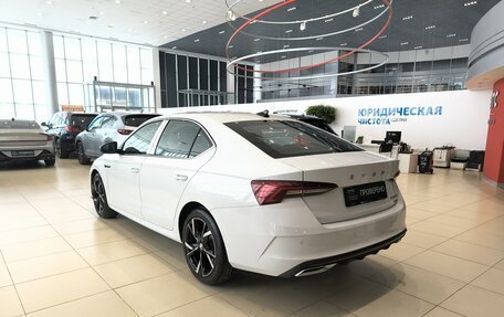 Skoda Octavia IV, 2023 год, 3 650 000 рублей, 8 фотография
