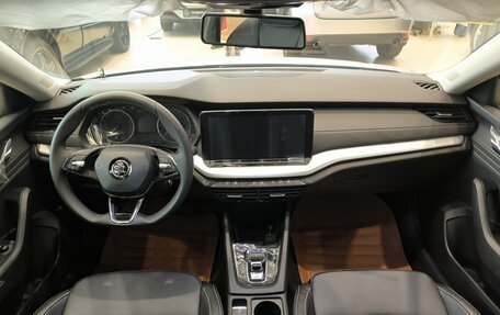 Skoda Octavia IV, 2023 год, 3 650 000 рублей, 17 фотография