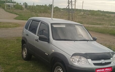 Chevrolet Niva I рестайлинг, 2014 год, 610 000 рублей, 1 фотография