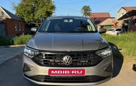 Volkswagen Polo VI (EU Market), 2021 год, 1 435 000 рублей, 1 фотография