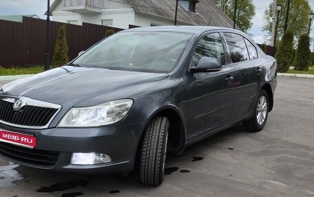 Skoda Octavia, 2011 год, 999 999 рублей, 1 фотография
