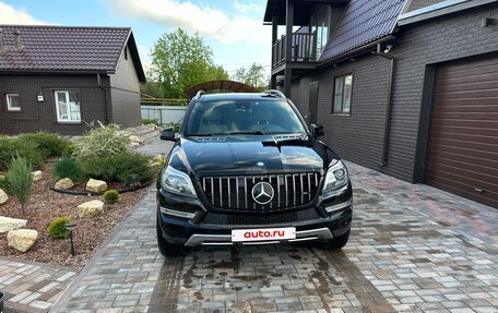 Mercedes-Benz GL-Класс, 2013 год, 2 800 000 рублей, 2 фотография