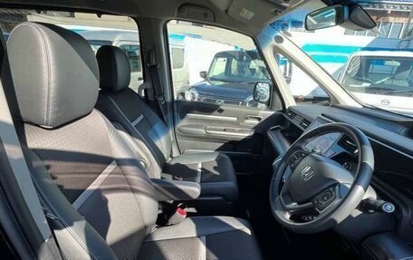 Honda Stepwgn IV, 2020 год, 1 598 000 рублей, 7 фотография
