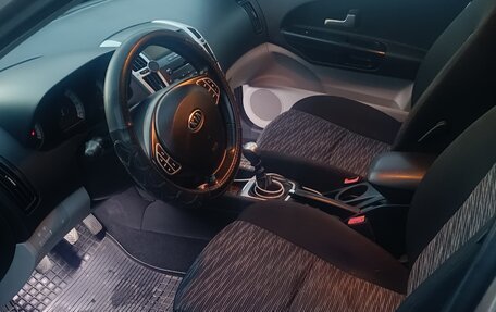 KIA cee'd I рестайлинг, 2009 год, 650 000 рублей, 4 фотография