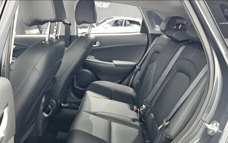 Hyundai Kona I, 2022 год, 1 750 000 рублей, 8 фотография