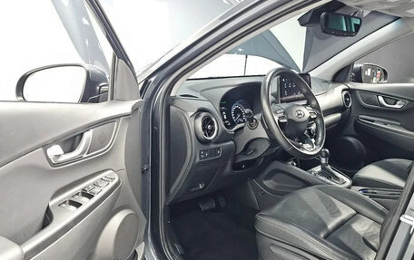 Hyundai Kona I, 2022 год, 1 750 000 рублей, 7 фотография