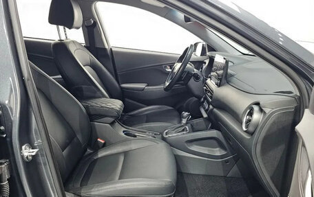 Hyundai Kona I, 2022 год, 1 750 000 рублей, 6 фотография