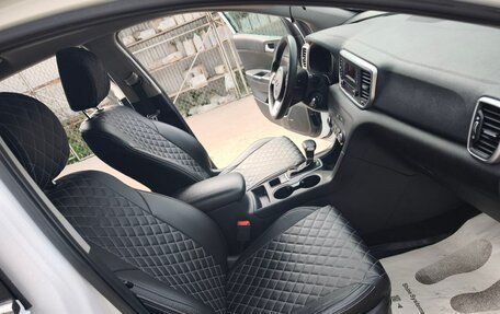 KIA Sportage IV рестайлинг, 2020 год, 1 900 000 рублей, 21 фотография