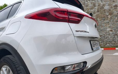 KIA Sportage IV рестайлинг, 2020 год, 1 900 000 рублей, 16 фотография