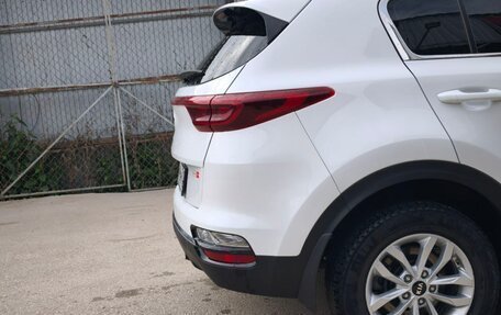 KIA Sportage IV рестайлинг, 2020 год, 1 900 000 рублей, 15 фотография