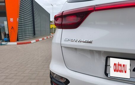 KIA Sportage IV рестайлинг, 2020 год, 1 900 000 рублей, 26 фотография