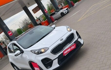 KIA Sportage IV рестайлинг, 2020 год, 1 900 000 рублей, 24 фотография