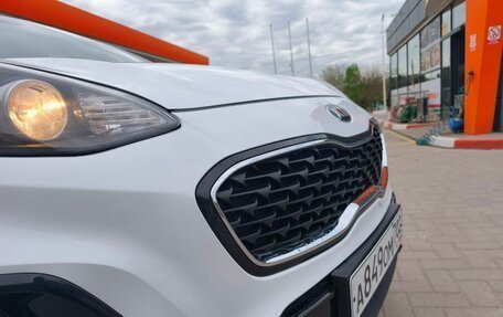 KIA Sportage IV рестайлинг, 2020 год, 1 900 000 рублей, 36 фотография